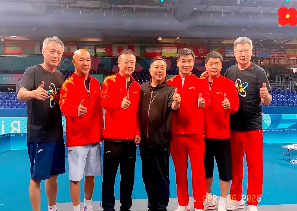 中国羽毛球队强势印度羽毛球队，马琳一己之力扛起全队