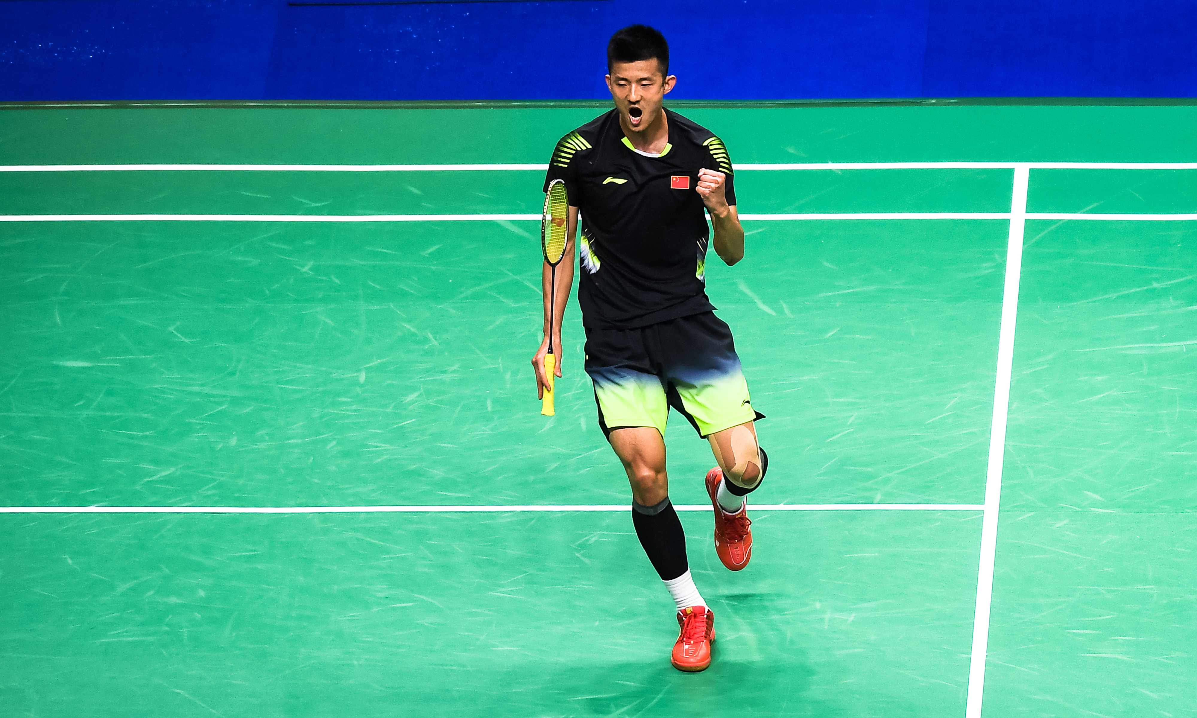 包含韩国羽毛球队横扫法国羽毛球队，谌龙完成帽子戏法的词条