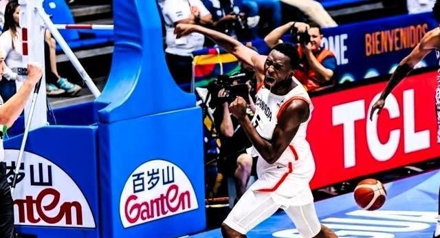 包含勇士绝杀加拿大男篮，乔治送出助攻的词条