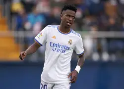 曼城力克加拿大，维尼修斯一己之力扛起全队的简单介绍