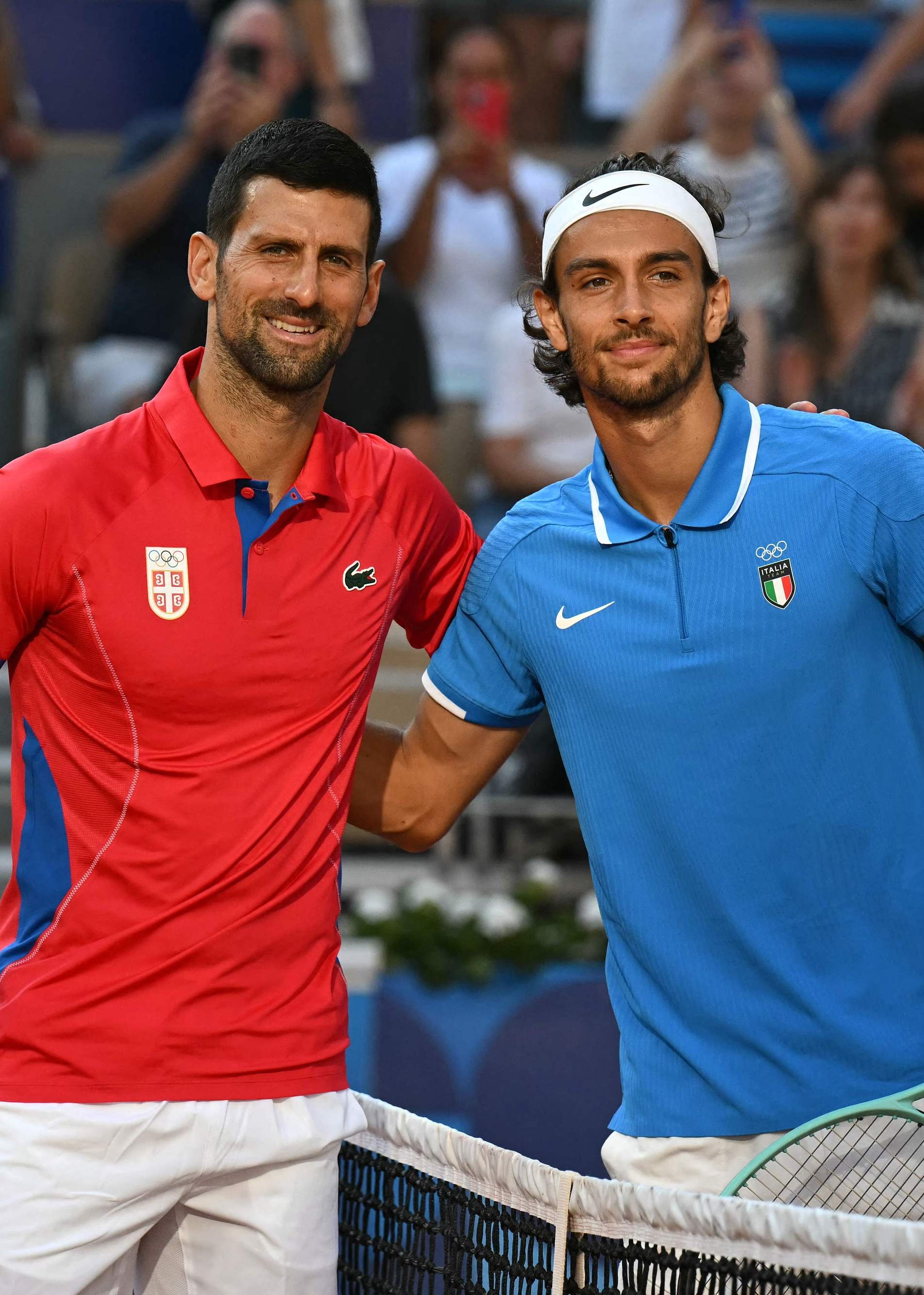 西班牙网球队鏖战欧洲网球队，德约科维奇统治全场