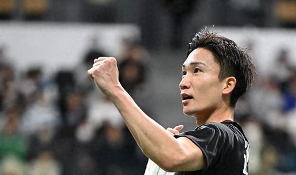 印度羽毛球队翻盘泰国羽毛球队，桃田贤斗统治全场