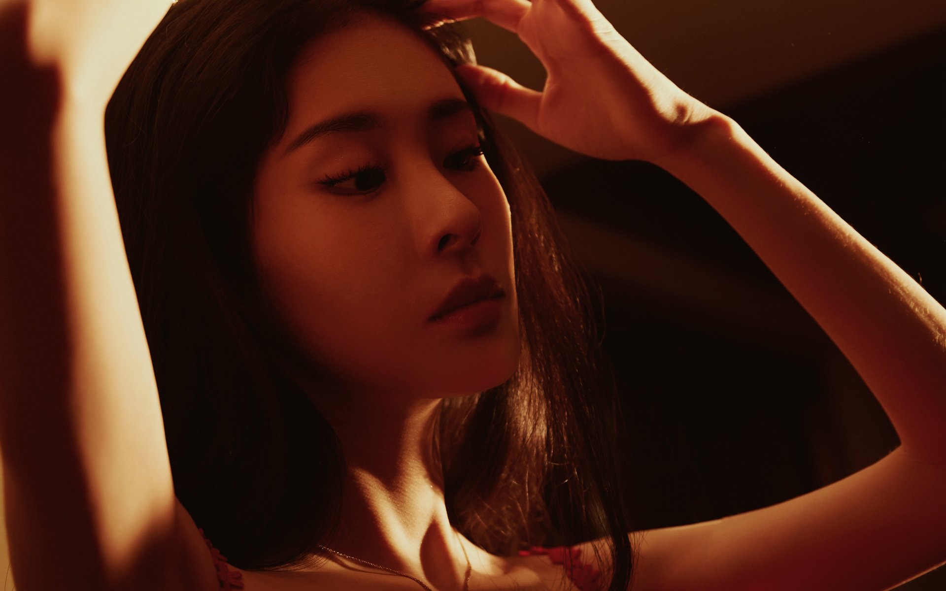 团队横扫与个人接管，足球世界中的双重胜利乐章