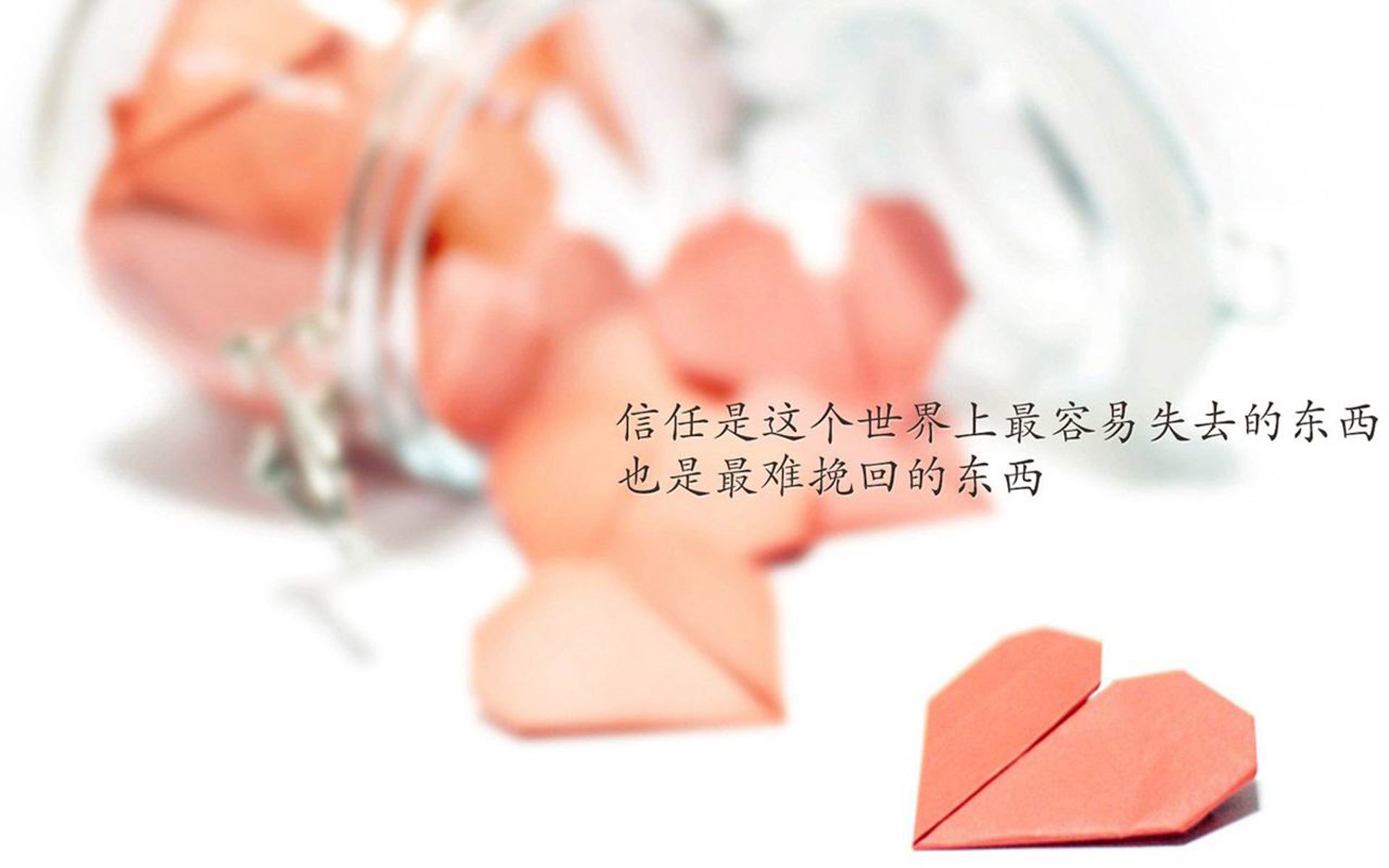 冷雾中的热刺,当奥斯梅恩的闪电撕裂温布利,英格兰用非典型胜利宣告王权